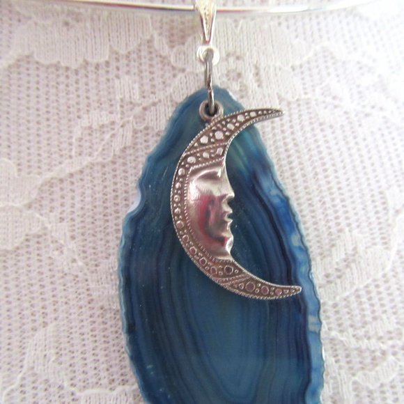 Turquoise agate choker necklace crescent moon - Picture 2 of 7